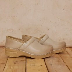 Dansko Professional Sand Milled Burnished -Hot Sale Shoe Store S24 Professional Sand 0212 2400x2400 b020acc2 a3f6 49e1 bab8 b8c6deee560c